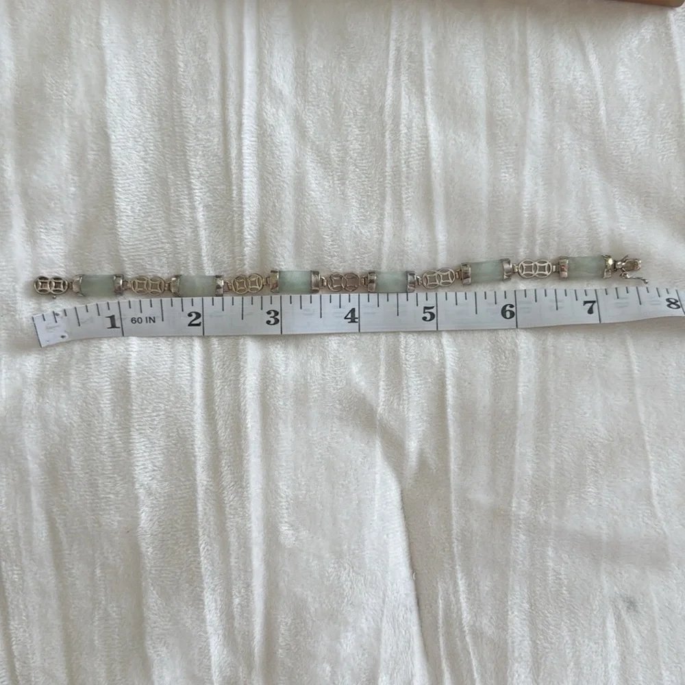 Vintage Jade Tennis Bracelet - Picture 5 of 12
